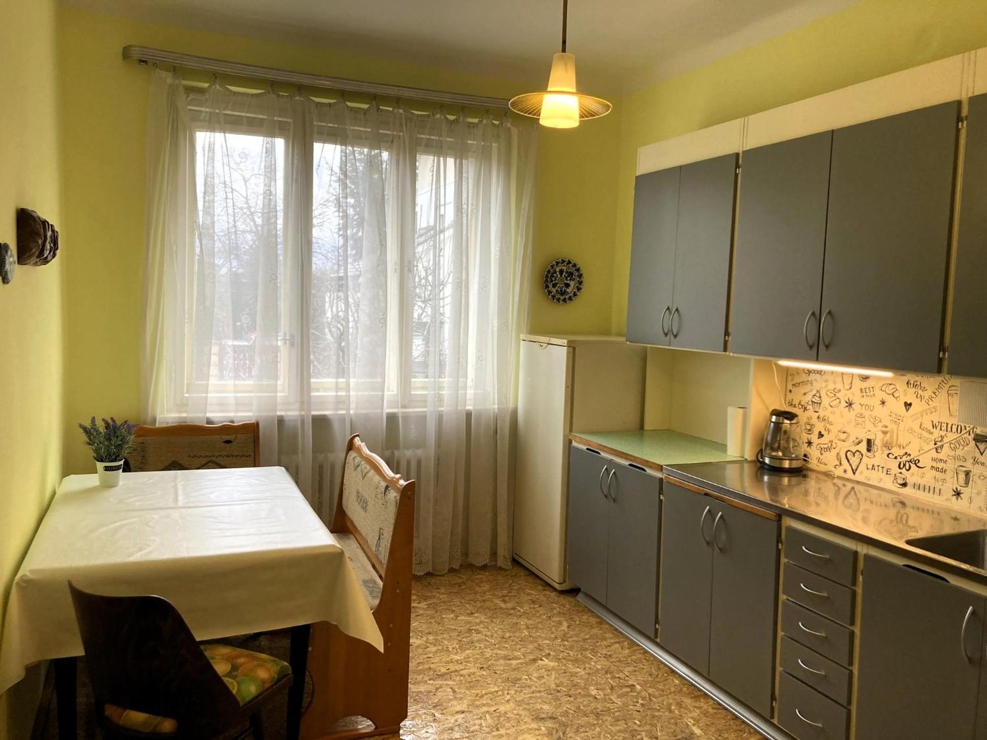 Spacious Apartment - Free Parking! Prága Kültér fotó
